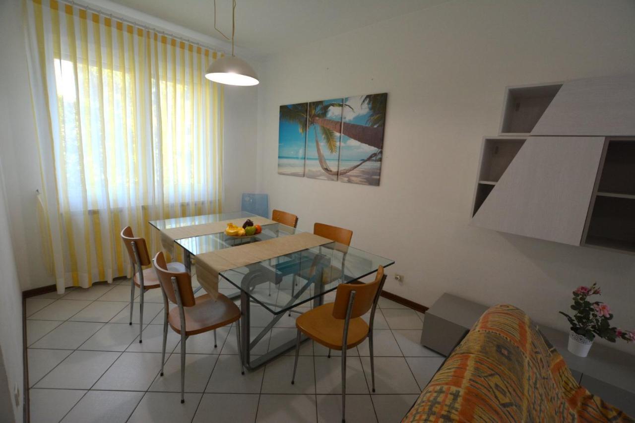 Villa A Lignano Pineta Lignano Sabbiadoro Exteriér fotografie