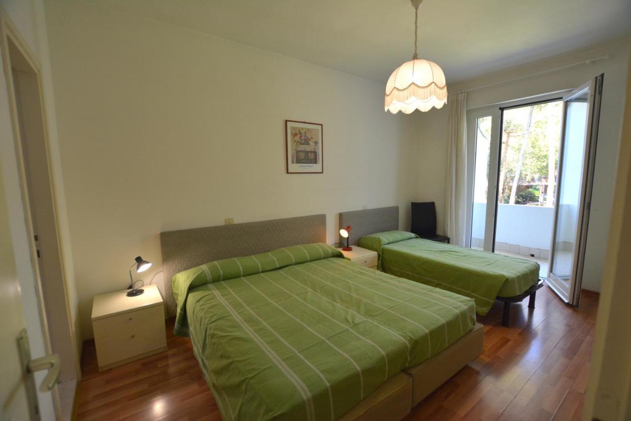 Villa A Lignano Pineta Lignano Sabbiadoro Exteriér fotografie