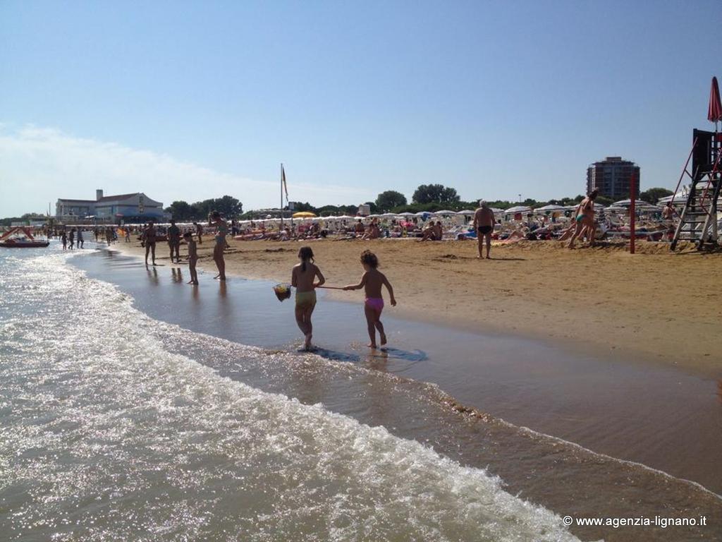 Villa A Lignano Pineta Lignano Sabbiadoro Exteriér fotografie
